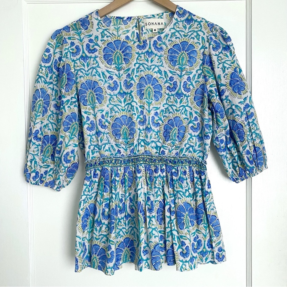 SOHANA Zoey Top in Blue Floral Pattern Size Medium